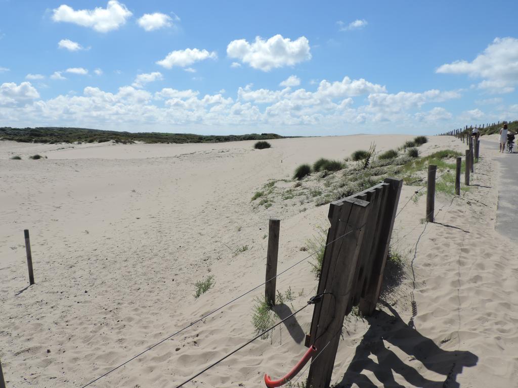 Sea & Dunes Haag Exteriör bild
